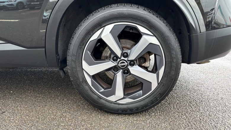 Nissan Qashqai 1.5 E-Power N-Connecta 5dr Auto Hybrid Hatchback